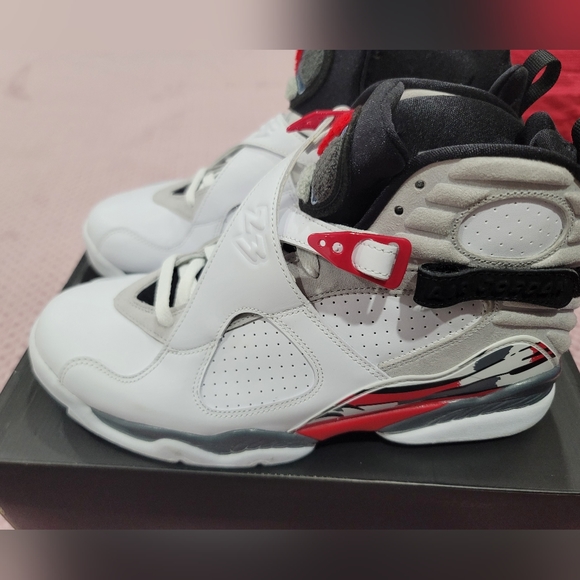 Jordan 8 Retro Bugs Bunny 2013